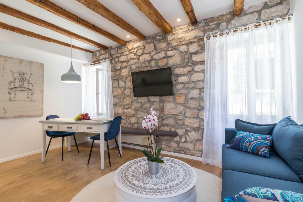 Deluxe Apartment Vera Rovinj Buitenkant foto
